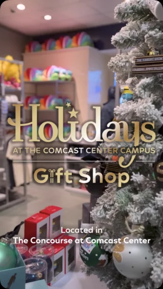 Holidays at the Comcast Center Campus Gift Shop ❄️ Take home the perfect gift with products from your favorite Comcast NBCUniversal shows and movies! Browse offerings from iconic titles and brands from DreamWorks Animation, Universal Pictures, NBC, and more. Open for a limited time during the holiday season in The Concourse at Comcast Center.